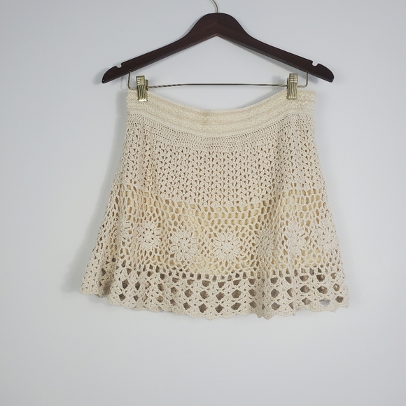 MISS KELLY 1999 Crochet Mini Skirt - Picture 2 of 4